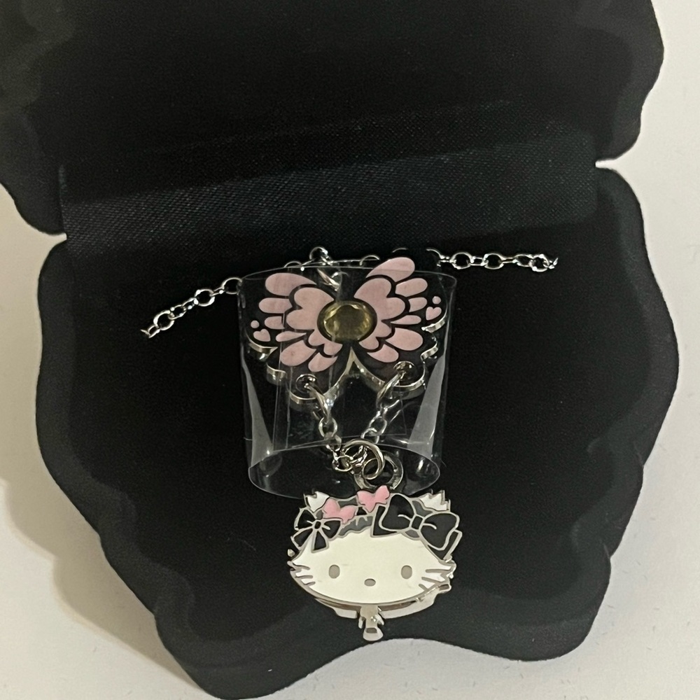 Charmmy Kitty Blind Box Butterfly Necklace